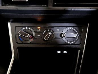 Volkswagen Polo 1.0 TSI Life Euro 6 (s/s) 5dr