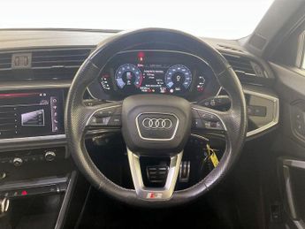 Audi Q3 1.5 TFSI CoD 35 S line S Tronic Euro 6 (s/s) 5dr