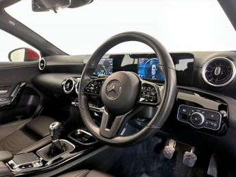 Mercedes-Benz A Class 1.3 A180 SE Euro 6 (s/s) 5dr