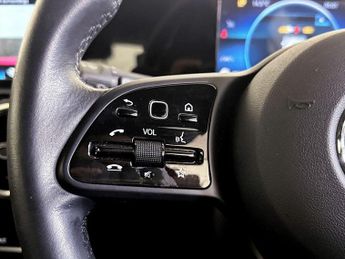Mercedes-Benz A Class 1.3 A180 SE Euro 6 (s/s) 5dr