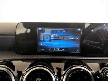 Mercedes-Benz A Class 1.3 A180 SE Euro 6 (s/s) 5dr