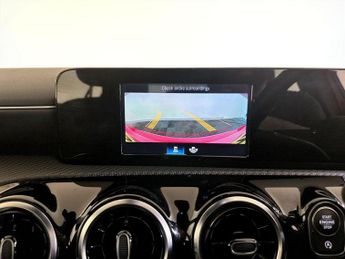 Mercedes-Benz A Class 1.3 A180 SE Euro 6 (s/s) 5dr