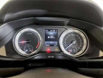 Skoda Superb 2.0 TDI Laurin & Klement DSG Euro 6 (s/s) 5dr