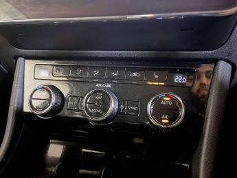 Skoda Superb 2.0 TDI Laurin & Klement DSG Euro 6 (s/s) 5dr