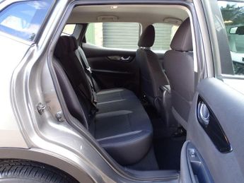 Nissan Qashqai 1.3 DIG-T Acenta Premium DCT Auto Euro 6 (s/s) 5dr