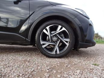 Toyota C-HR 1.8 VVT-h Design CVT Euro 6 (s/s) 5dr