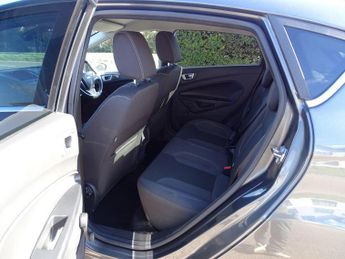 Ford Fiesta 1.0T EcoBoost Titanium Powershift Euro 6 5dr