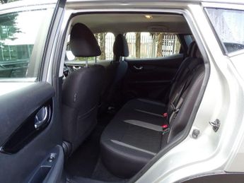 Nissan Qashqai 1.3 DIG-T Acenta Premium DCT Auto Euro 6 (s/s) 5dr