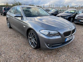 BMW 530 3.0 530d SE Saloon 4dr Diesel Steptronic Euro 5 (245 ps)
