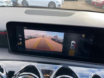 Mercedes-Benz A Class 1.5 A180d AMG Line (Executive) 7G-DCT Euro 6 (s/s) 5dr