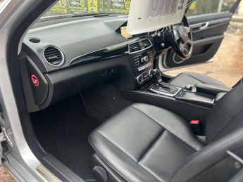 Mercedes-Benz C Class 2.1 C220 CDI BlueEfficiency Executive SE G-Tronic+ Euro 5 (s/s) 