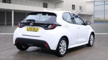 Toyota Yaris 1.5 VVT-h Icon E-CVT Euro 6 (s/s) 5dr