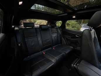 Land Rover Range Rover Evoque 1.5 P300e 12.2kWh R-Dynamic SE Auto 4WD Euro 6 (s/s) 5dr