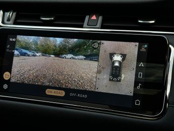 Land Rover Range Rover Evoque 1.5 P300e 12.2kWh R-Dynamic SE Auto 4WD Euro 6 (s/s) 5dr