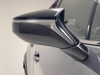 Lexus UX 2.0 250h E-CVT Euro 6 (s/s) 5dr