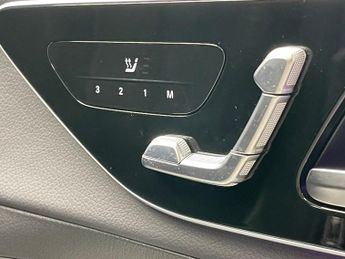 Mercedes-Benz GLC 2.0 GLC300h MHEV AMG Line (Premium) G-Tronic+ 4MATIC Euro 6 (s/s