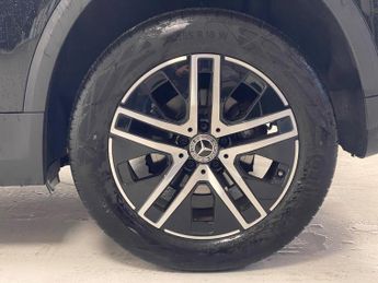 Mercedes-Benz GLA 1.3 GLA200h MHEV Sport (Executive) 7G-DCT Euro 6 (s/s) 5dr