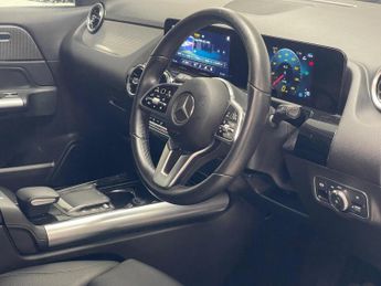 Mercedes-Benz GLA 1.3 GLA200h MHEV Sport (Executive) 7G-DCT Euro 6 (s/s) 5dr