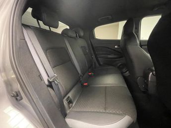 Nissan Juke 1.6 N-Connecta Auto Euro 6 5dr