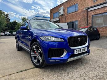 Jaguar F-Pace 3.0 D300 V6 S Auto AWD Euro 6 (s/s) 5dr