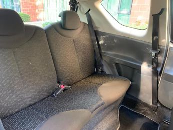 Peugeot 107 1.0 12V Urban Euro 5 3dr