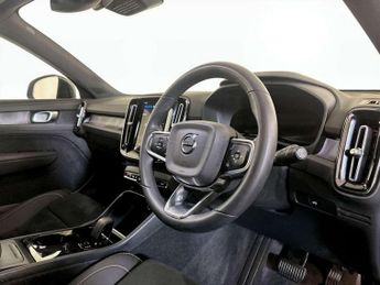 Volvo XC40 Recharge 69kWh Core Auto 5dr