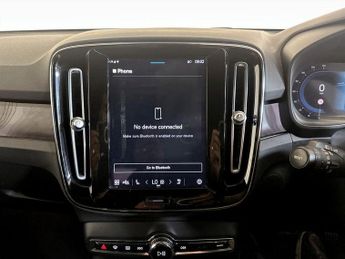 Volvo XC40 Recharge 69kWh Core Auto 5dr