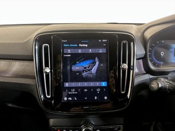 Volvo XC40 Recharge 69kWh Core Auto 5dr