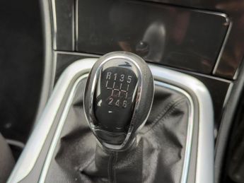 Vauxhall Insignia 2.0 CDTi SRi Nav Euro 5 5dr