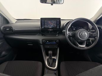 Toyota Yaris 1.5 VVT-h Icon E-CVT Euro 6 (s/s) 5dr