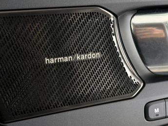 Volvo XC40 2.0 T5 R-Design Auto AWD Euro 6 (s/s) 5dr