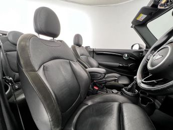 MINI Convertible 1.5 Cooper Auto Euro 6 (s/s) 2dr
