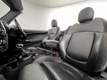 MINI Convertible 1.5 Cooper Auto Euro 6 (s/s) 2dr