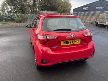 Toyota Yaris 1.5 VVT-h Icon Tech E-CVT Euro 6 (s/s) 5dr