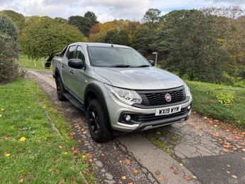 Fiat Fullback 2.4D Cross 4WD Euro 6 4dr