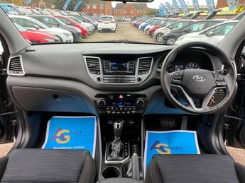 Hyundai TUCSON 1.7 CRDi Blue Drive SE DCT Euro 6 (s/s) 5dr