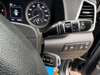 Hyundai TUCSON 1.7 CRDi Blue Drive SE SUV 5dr Diesel DCT Euro 6 (s/s) (141 ps)