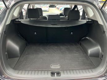 Hyundai TUCSON 1.7 CRDi Blue Drive SE SUV 5dr Diesel DCT Euro 6 (s/s) (141 ps)