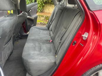 Toyota Prius 1.8 VVT-h T Spirit CVT Euro 5 (s/s) 5dr