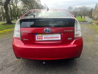 Toyota Prius 1.8 VVT-h T Spirit CVT Euro 5 (s/s) 5dr