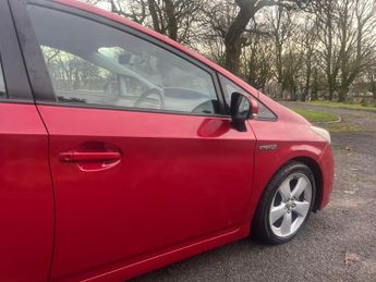 Toyota Prius 1.8 VVT-h T Spirit CVT Euro 5 (s/s) 5dr