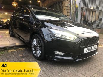 Ford Focus 1.0T EcoBoost ST-Line Euro 6 (s/s) 5dr