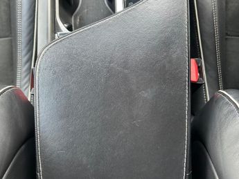 Volvo XC90 2.0 D5 PowerPulse R-Design Auto 4WD Euro 6 (s/s) 5dr