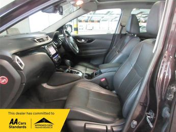 Nissan Qashqai 1.2 DIG-T Tekna XTRON 2WD Euro 5 (s/s) 5dr