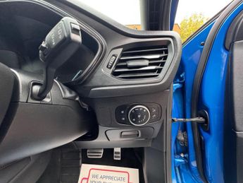 Ford Focus 1.5 EcoBlue ST-Line X Auto Euro 6 (s/s) 5dr