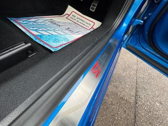 Ford Focus 1.5 EcoBlue ST-Line X Auto Euro 6 (s/s) 5dr