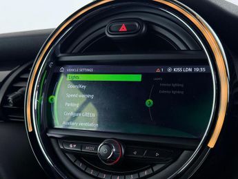 MINI Convertible 2.0 John Cooper Works Steptronic Euro 6 (s/s) 2dr