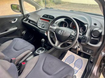 Honda Jazz 1.4 i-VTEC ES CVT Euro 5 5dr