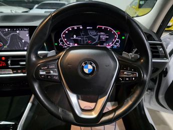 BMW 3 Series 2.0 330e 12kWh SE Pro Auto Euro 6 (s/s) 4dr