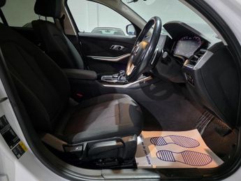 BMW 3 Series 2.0 330e 12kWh SE Pro Auto Euro 6 (s/s) 4dr